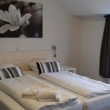 Gasthof Euverem Hotell 2*