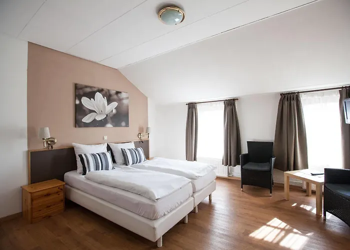 Euverem 2* غولبين